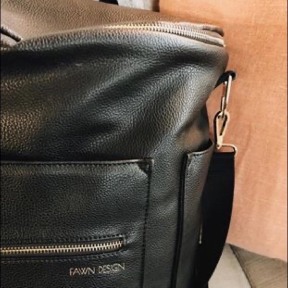 Fawn Design sleek black